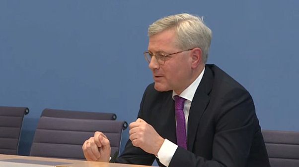 Röttgen bejelenti az indulását Röttgen bejelenti az indulását