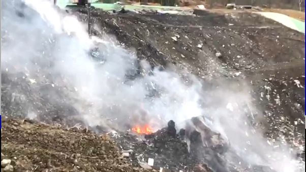 Crisis medioambiental en el País Vasco tras el derrumbe de un vertedero con residuos contaminantes Crisis medioambiental en el País Vasco tras el derrumbe de un vertedero con residuos contaminantes