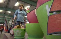 شهر ماینتس آلمان برای برگزاری کارناوال با آدمک‌های رهبران جهان آماده می‌شود