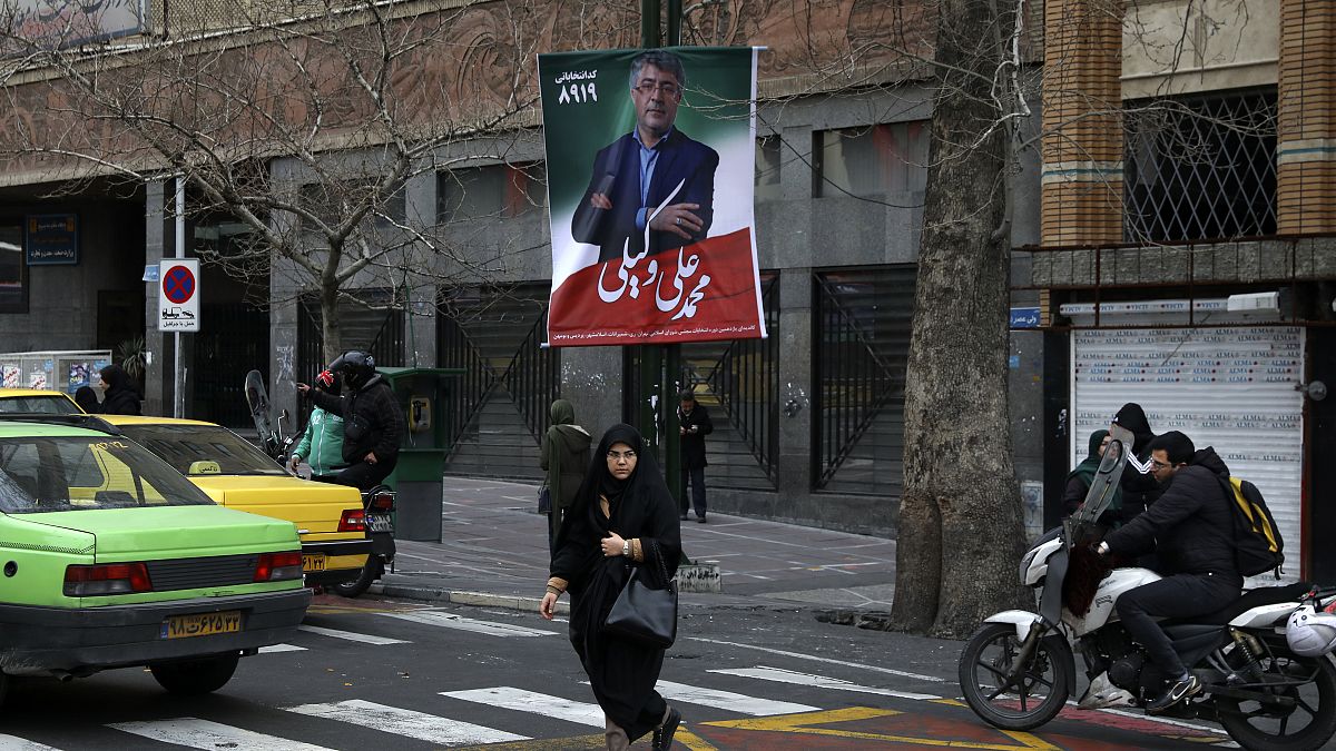 Legislativas iranianas com olhos postos na participação