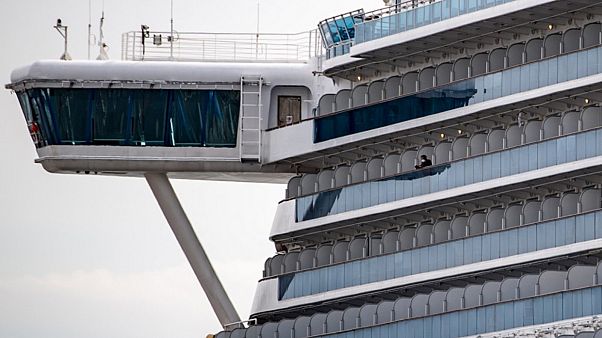 Deux passagers du Diamond Princess morts du Covid-19, les autres vont de quarantaine en quarantaine Deux passagers du Diamond Princess morts du Covid-19, les autres vont de quarantaine en quarantaine