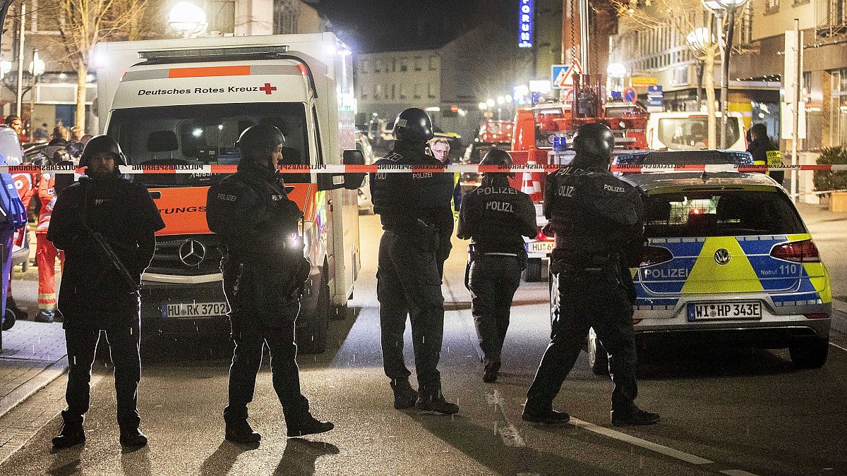 Almanya'nın Hanau kentinde 19 Şubat'ta iki kafeye düzenlenen ırkçı saldırıda, aralarında 4 Türk'ün bulunduğu 9 kişi hayatını kaybetmişti