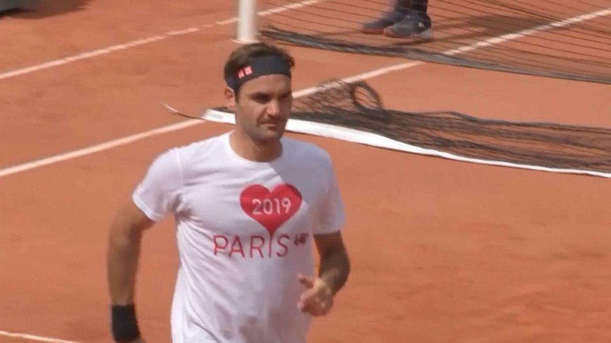 Roger Federer falha Roland Garros