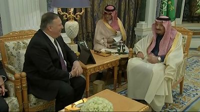 العاهل السعودي سلمان بن عبد العزيز يستقبل وزير الخارجية الأمريكي مايك بومبيو-الرياض 19 فبراير 2020