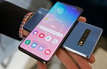 توضیح سامسونگ درباره ارسال پیامی مرموز روی گوشی تلفن کاربران