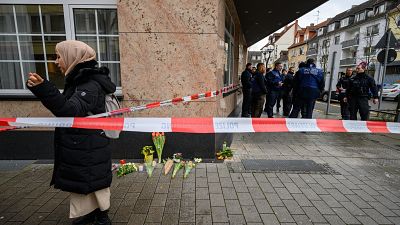 Aralarında Türklerin de bulunduğu 9 göçmenin öldürüldüğü saldırının ardından Almanya yasta