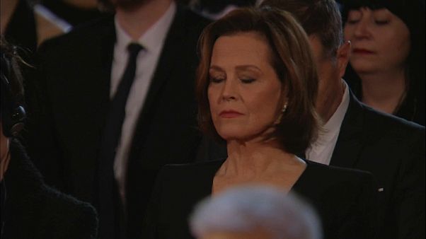 Sigourney Weaver bei der Schweigeminute Sigourney Weaver bei der Schweigeminute
