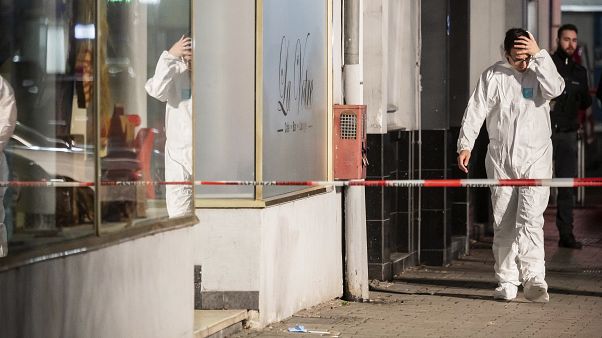 Vigilias en Alemania por las nueve víctimas del atentado de Hanau Vigilias en Alemania por las nueve víctimas del atentado de Hanau