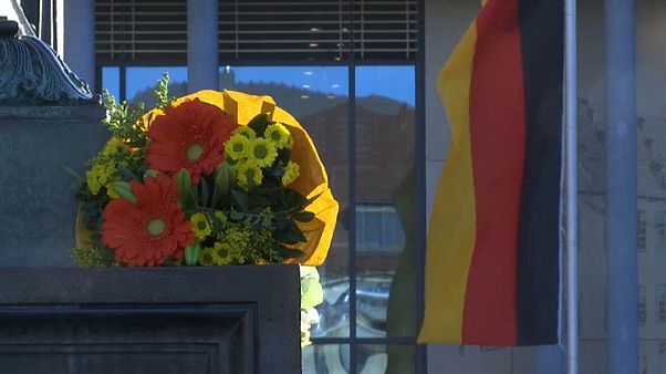 Attentat raciste de Hanau : menace d'extrême droite "très élevée" en Allemagne Attentat raciste de Hanau : menace d'extrême droite "très élevée" en Allemagne