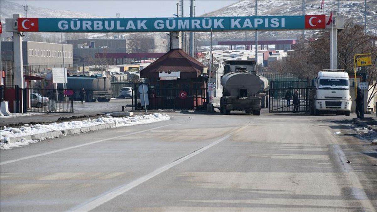 شیوع کرونا در منطقه؛ هشتگ «مرز با ایران را ببندید» در ترکیه داغ شد 