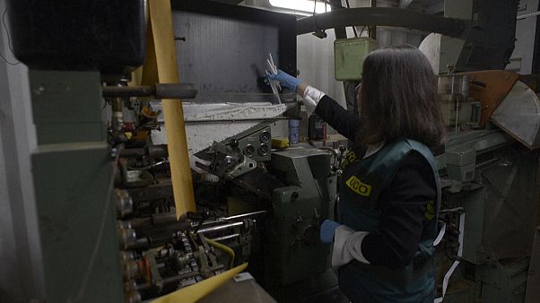 Interpol e Guardia Civil desmantelam fábrica ilegal de tabaco Interpol e Guardia Civil desmantelam fábrica ilegal de tabaco