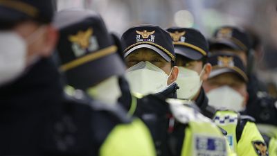 Южнокорейские полицейские