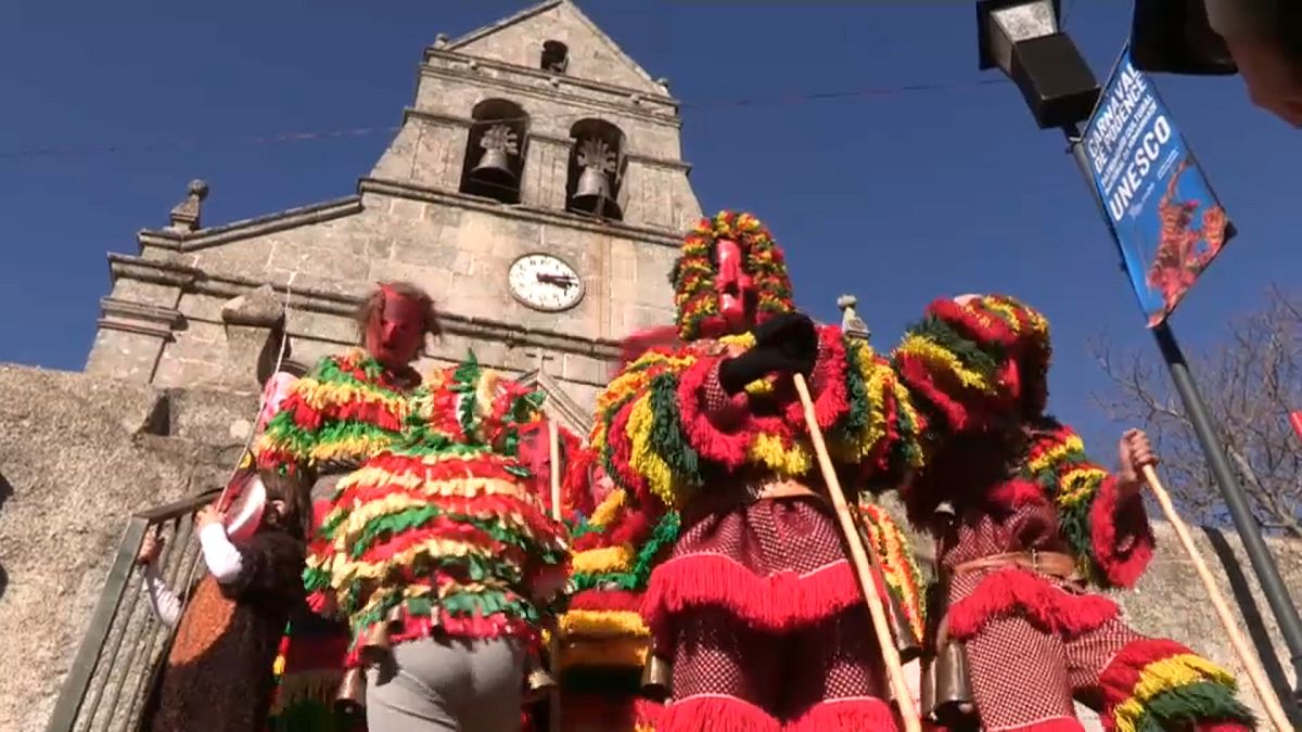 Caretos atraem milhares de turistas para o Carnaval de Podence