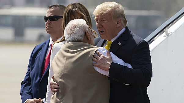 Διήμερη επίσκεψη στην Ινδία για Ντόναλντ και Μελάνια Τραμπ Διήμερη επίσκεψη στην Ινδία για Ντόναλντ και Μελάνια Τραμπ
