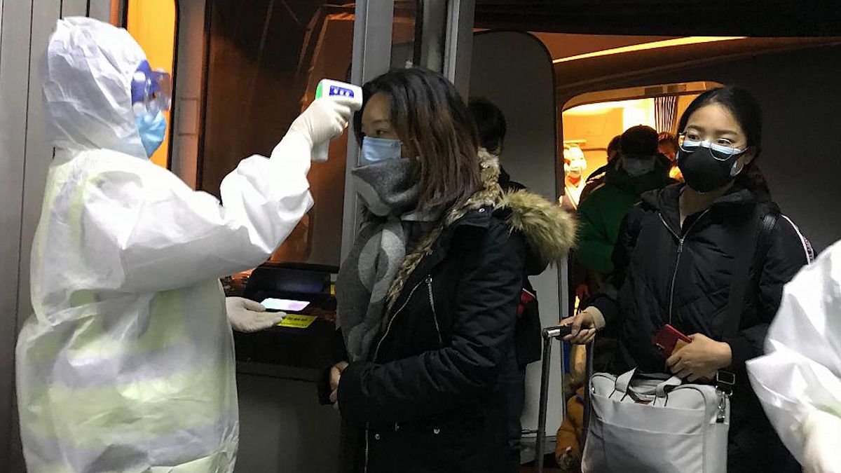 Video | Çin güvenlik güçlerinden koronavirüs tatbikatı