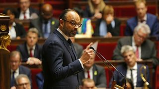 دولت فرانسه به دنبال کسب رای اعتماد مجدد برای تصویب لایحه جنجالی است