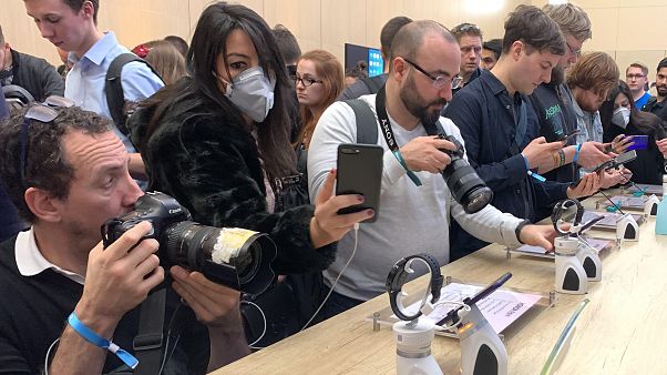 El Mobile World Congress se celebra 'extraoficialmente' en los bares de hoteles de Barcelona El Mobile World Congress se celebra 'extraoficialmente' en los bares de hoteles de Barcelona