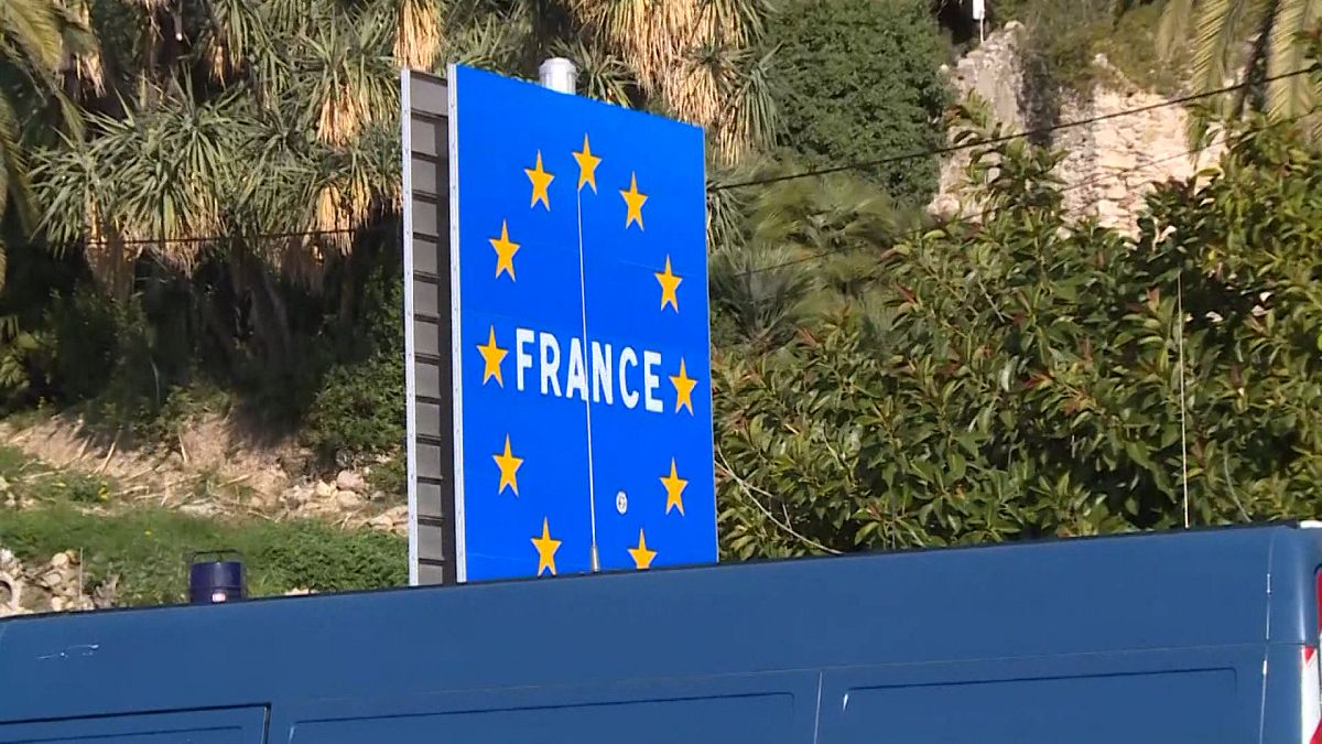 حدود مشتركة بين فرنسا وإيطاليا 