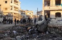 Luftangriffe auf Idlib und neue Warnungen der Türkei