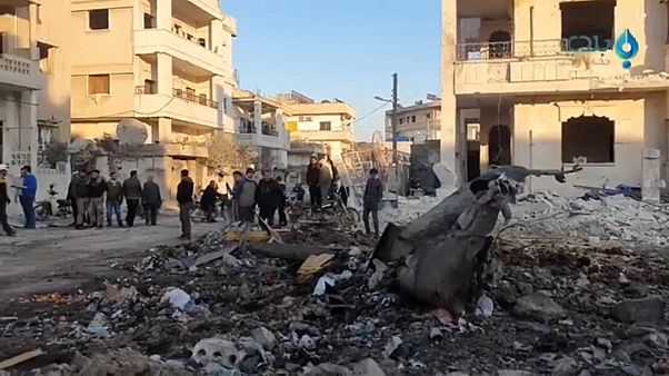 Luftangriffe auf Idlib und neue Warnungen der Türkei Luftangriffe auf Idlib und neue Warnungen der Türkei