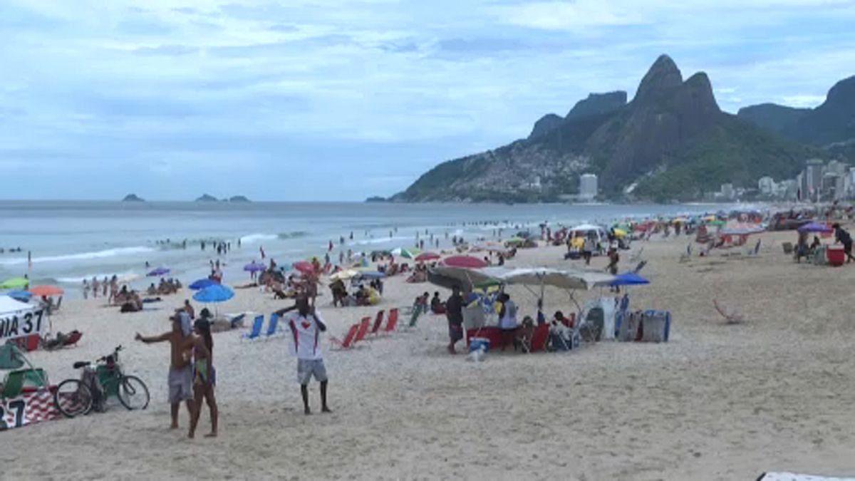 Coronavírus não assusta turistas de férias no Brasil