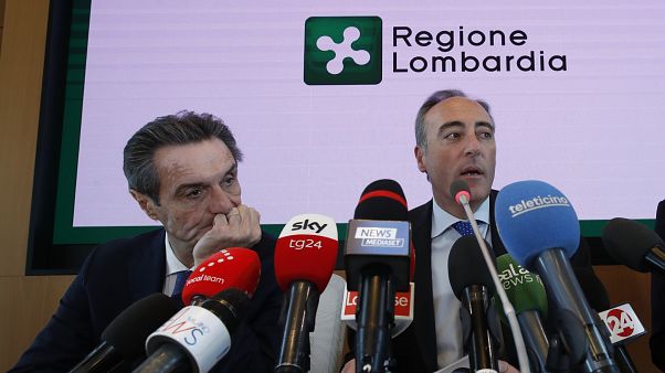 Covid-19 : le président de Lombardie se masque Covid-19 : le président de Lombardie se masque
