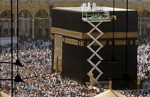 Мекку и Медину закрыли для паломников из-за коронавируса