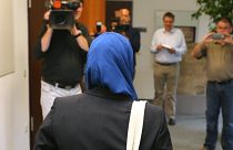 Kopftuchverbot für Rechtsreferendarin bleibt erlaubt