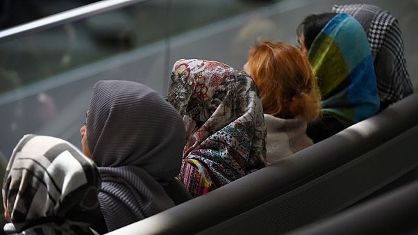 آلمان حجاب را برای کارآموزان رشته حقوق در دادگاه ممنوع کرد آلمان حجاب را برای کارآموزان رشته حقوق در دادگاه ممنوع کرد