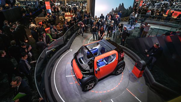 Citroen, 6 bin 900 euroya satacağı ilk elektrikli otomobilini tanıttı Citroen, 6 bin 900 euroya satacağı ilk elektrikli otomobilini tanıttı