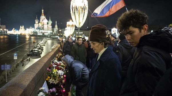 Акция памяти Бориса Немцова на Большом Москворецком мосту в Москве 27 февраля 2020 Акция памяти Бориса Немцова на Большом Москворецком мосту в Москве 27 февраля 2020