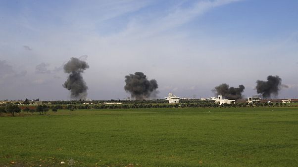 Eskalation: 33 tote türkische Soldaten, Türkei schlägt zurück und fordert Nato-Beistand Eskalation: 33 tote türkische Soldaten, Türkei schlägt zurück und fordert Nato-Beistand