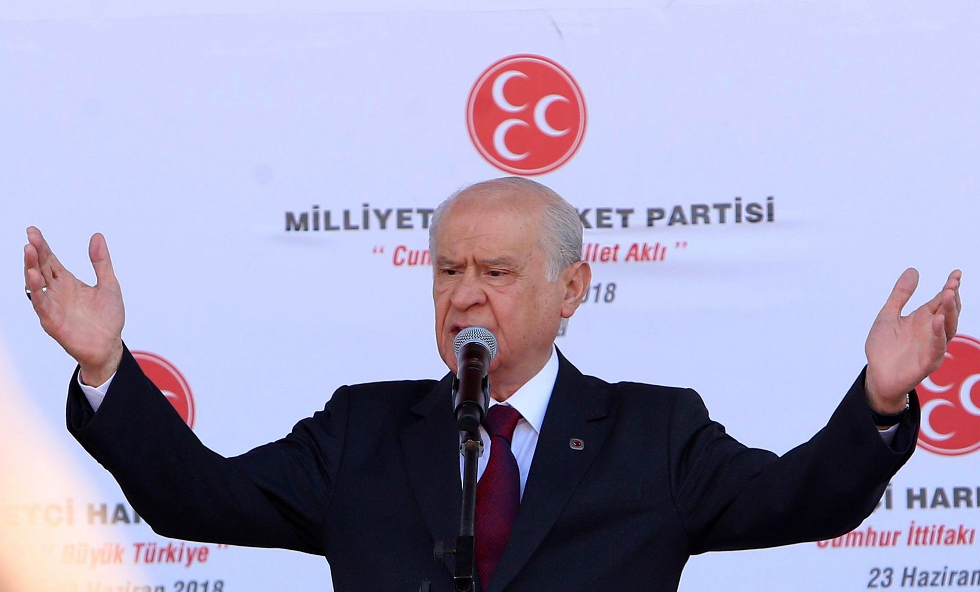 raw femininityundeniable charismacaptivating presence