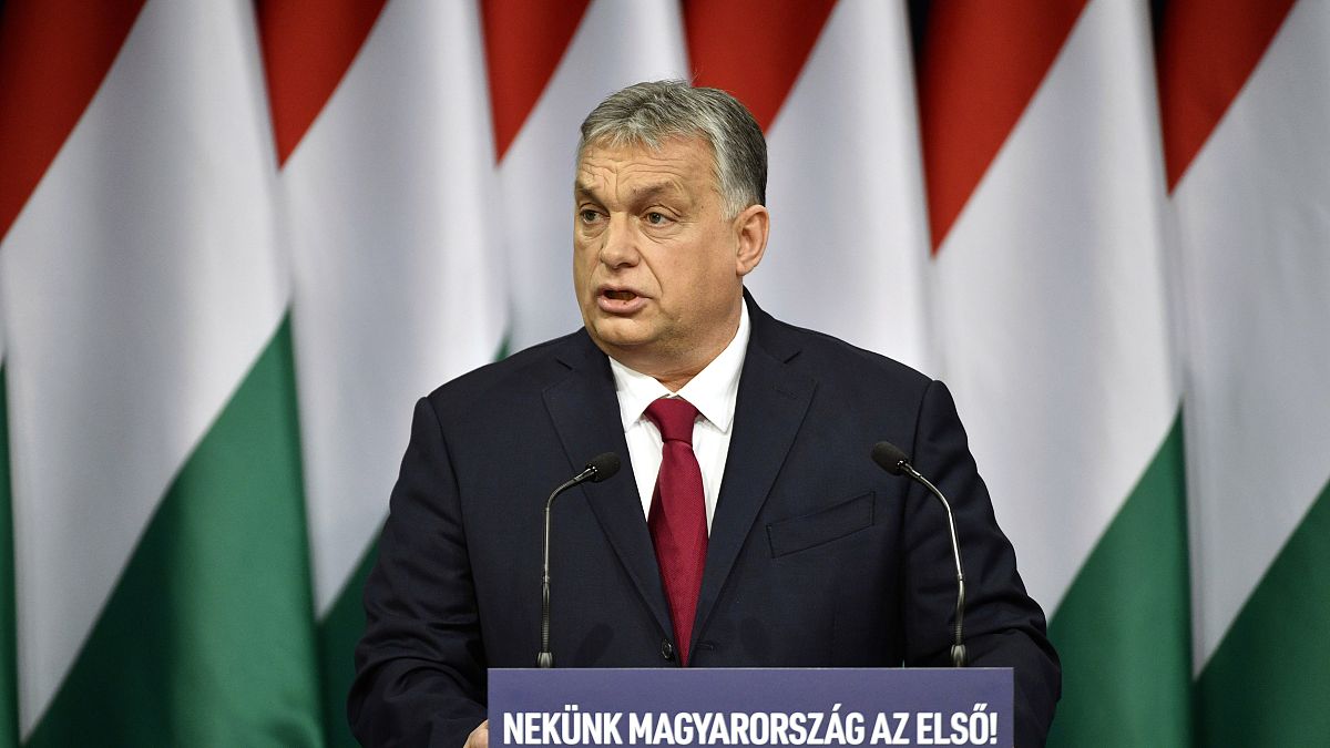Koronavírus: Orbán szerint nincs ok a pánikra