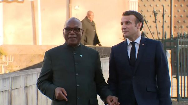 Les présidents malien et français à Pau au sommet G5 Sahel Les présidents malien et français à Pau au sommet G5 Sahel