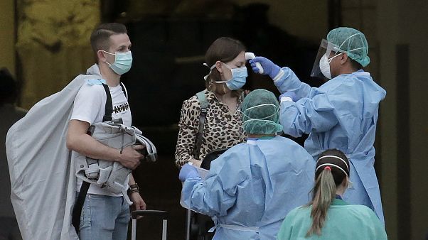 Проверка туристов на Канарских островах Проверка туристов на Канарских островах
