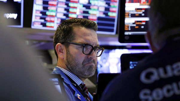 Coronavirus : Wall Street plonge encore et achève une des pires semaines de son histoire Coronavirus : Wall Street plonge encore et achève une des pires semaines de son histoire