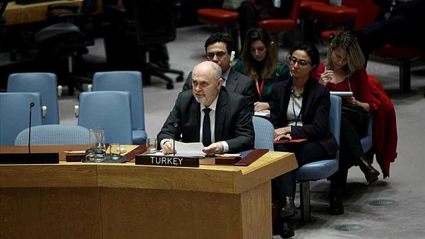 BM Daimi Temsilcisi Sinirlioğlu: Türkiye savaş istemiyor ama güvenliği tehdit edilirse güç kullanır BM Daimi Temsilcisi Sinirlioğlu: Türkiye savaş istemiyor ama güvenliği tehdit edilirse güç kullanır
