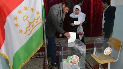 Парламентские выборы прошли в Таджикистане