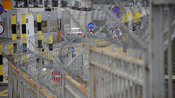 A török-bolgár határ egyik átlépési pontja A török-bolgár határ egyik átlépési pontja