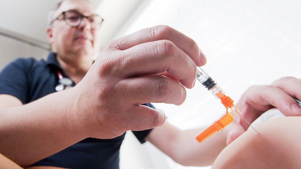 Il vaccino contro il morbillo è ora obbligatorio in Germania Il vaccino contro il morbillo è ora obbligatorio in Germania