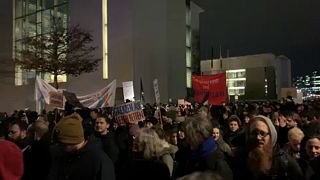 Németország: több ezren tüntettek azért, hogy az EU nyissa meg a határait