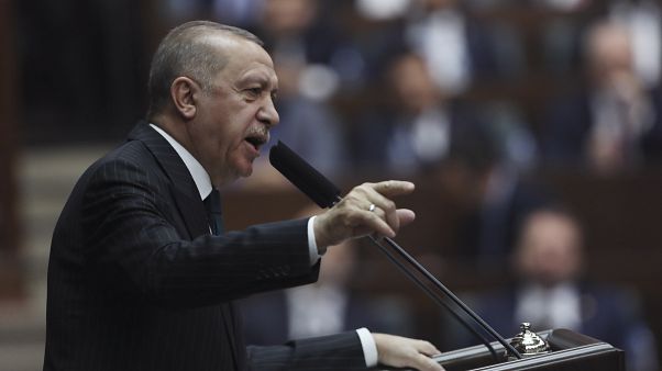 Presidentes da Rússia e da Turquia discutem situação na Síria Presidentes da Rússia e da Turquia discutem situação na Síria