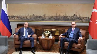 Erdogan y Putin negociarán sobre el alto al fuego este jueves en Moscú