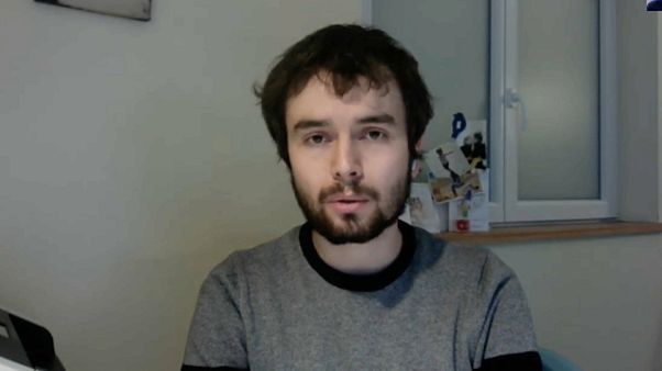 Coronavirus : "Il faut garder calme et sérénité" explique un médecin français contaminé Coronavirus : "Il faut garder calme et sérénité" explique un médecin français contaminé