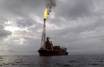 Impasse da OPEP acentua queda do petróleo