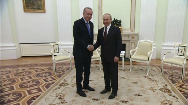 Putin e Erdogan acordam cessar-fogo para a Síria Putin e Erdogan acordam cessar-fogo para a Síria