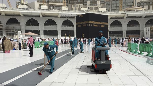 Suudi Arabistan'da koronavirüs salgını Suudi Arabistan'da koronavirüs salgını