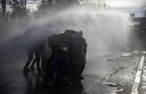 Столкновение мигрантов с полицией на греко-турецкой границе 