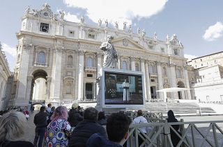 Oração dominical do Angelus em vídeo